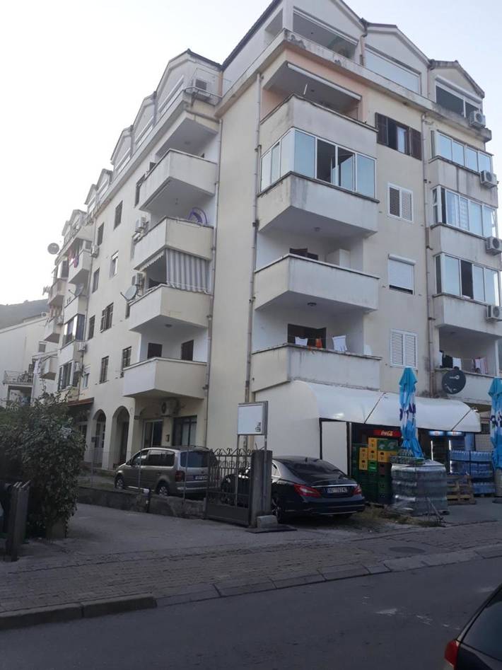 Ferienwohnung für 4 Personen, mit Ausblick in Budva - 4