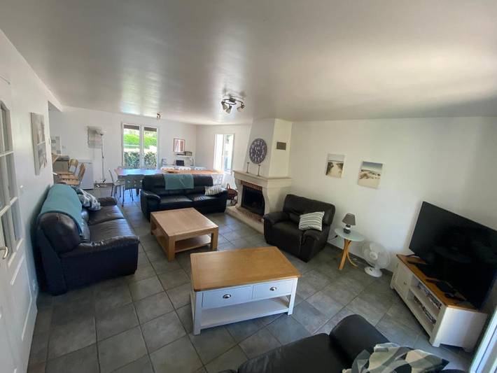 Location de vacances pour 10 personnes, avec piscine ainsi que jardin et vue, adapté aux familles dans La Terrière - 4