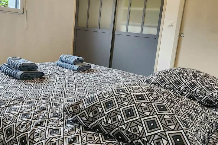 Location de vacances pour 8 personnes, avec jardin, animaux acceptés à Yvias - 3