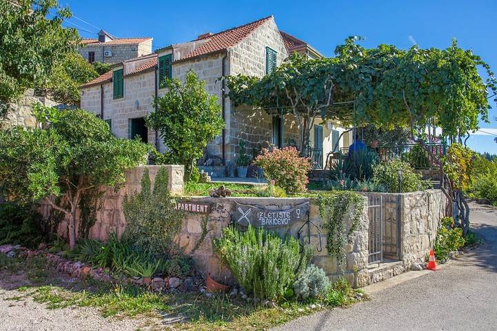 Casa vacanza per 5 persone, con giardino - 1