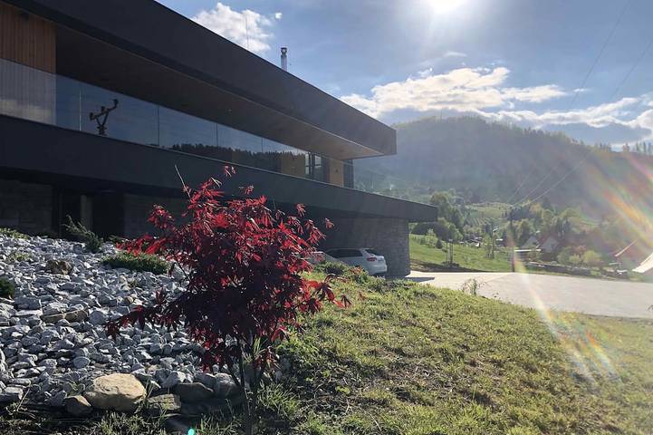 Villa for 12 people, with Balcony and Hot tub as well as Terrace and Yard in Slovakia