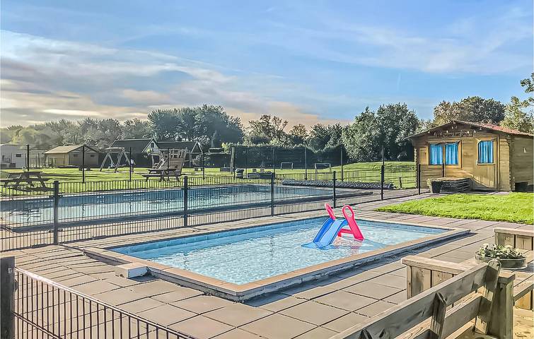 Camping für 4 Personen, mit Garten und Terrasse in Friesland - 3