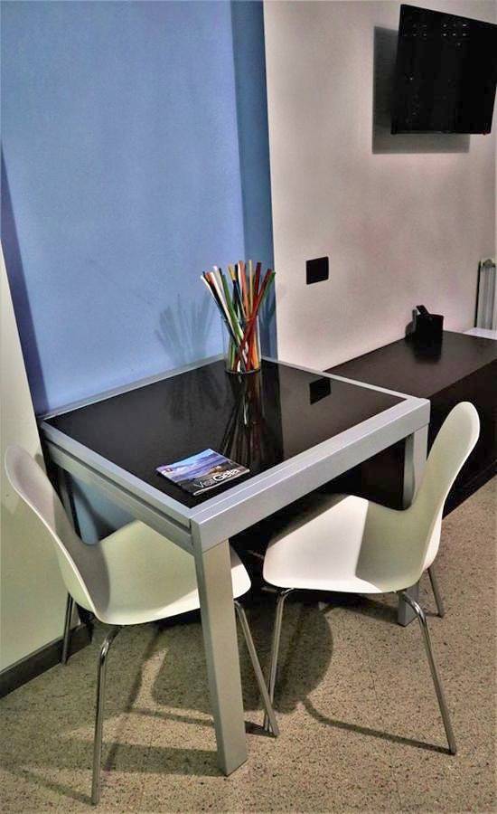 Chambre d’hôte pour 3 personnes, avec vue et balcon à Gela - 3