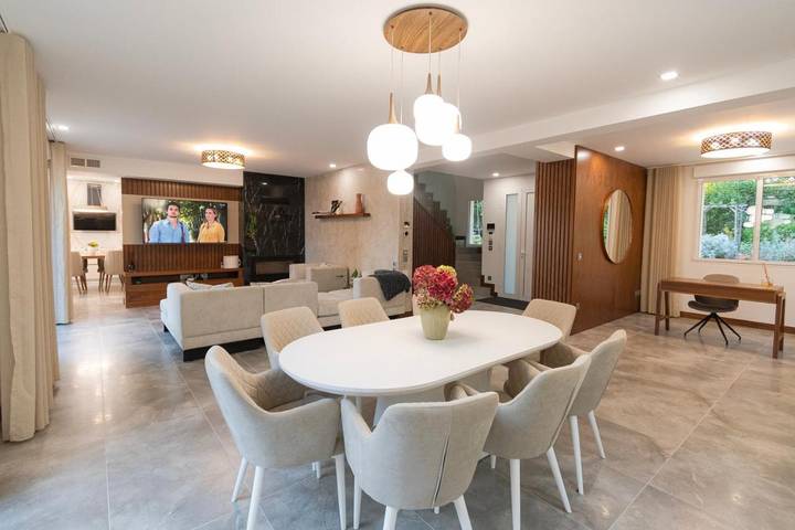 Location de vacances pour 8 personnes, avec piscine ainsi que jardin et vue à Mézy-sur-Seine - 3