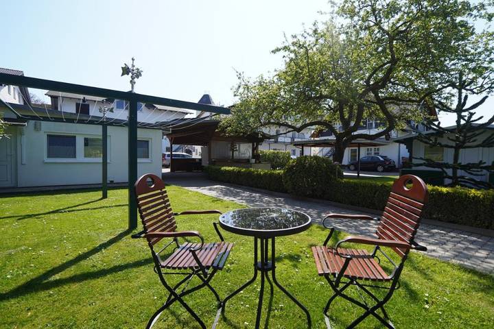 Bnb für 2 Personen, mit Terrasse und Garten sowie Ausblick in Binz - 4