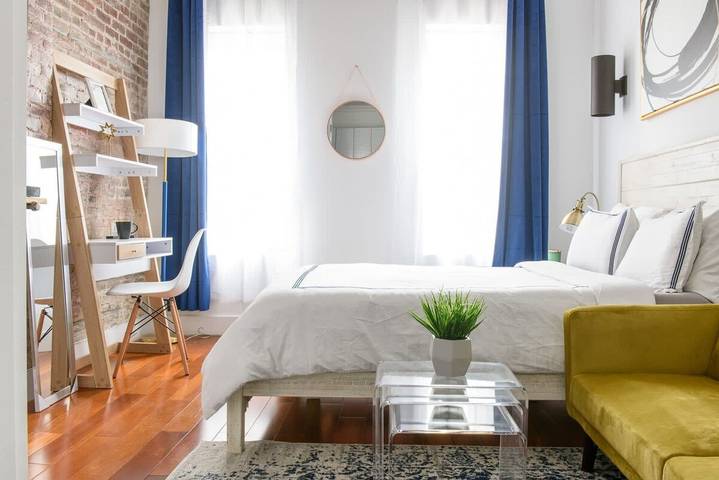 Vacation rental for 3 people, with pets in Kips Bay