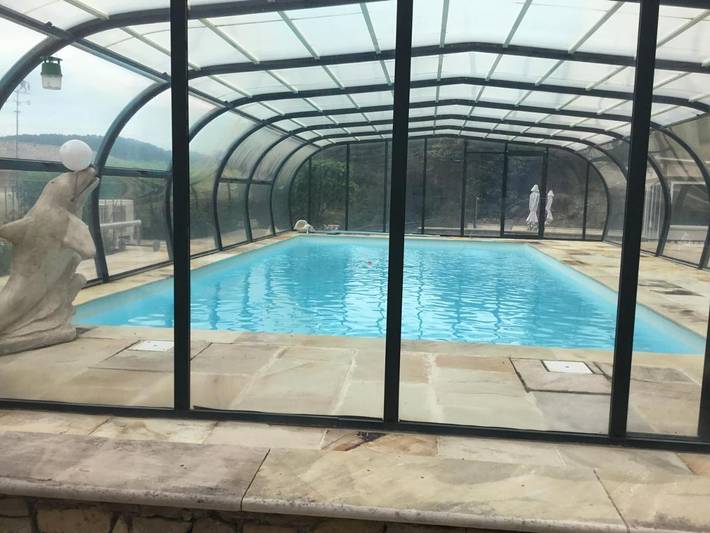 Location de vacances pour 6 personnes, avec jardin ainsi que vue et piscine à Le Martinet - 2