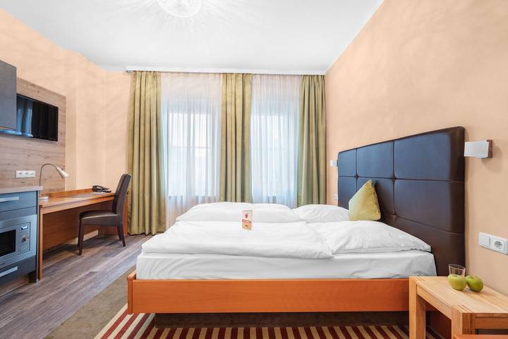Schieners Hotel & Apfelhof - Einzelzimmer Economy in Wemding, Bayerisch Schwaben