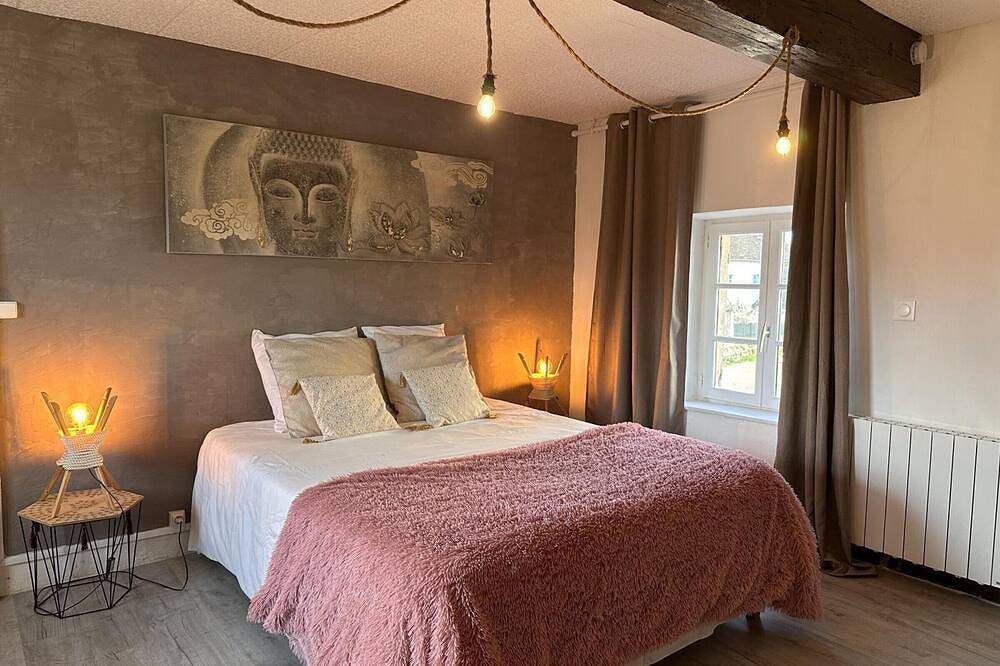 Gîte champêtre à Besson avec charme authentique in Besson, Allier