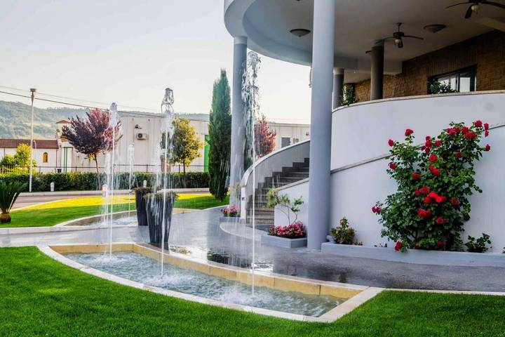Hotel für 3 Personen, mit Garten - 1