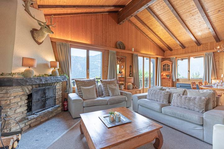 Ferienhaus für 7 Personen, mit Garten und Balkon im Wallis