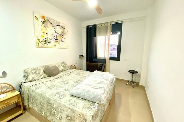 Gîte pour 3 personnes, avec balcon à Terrassa