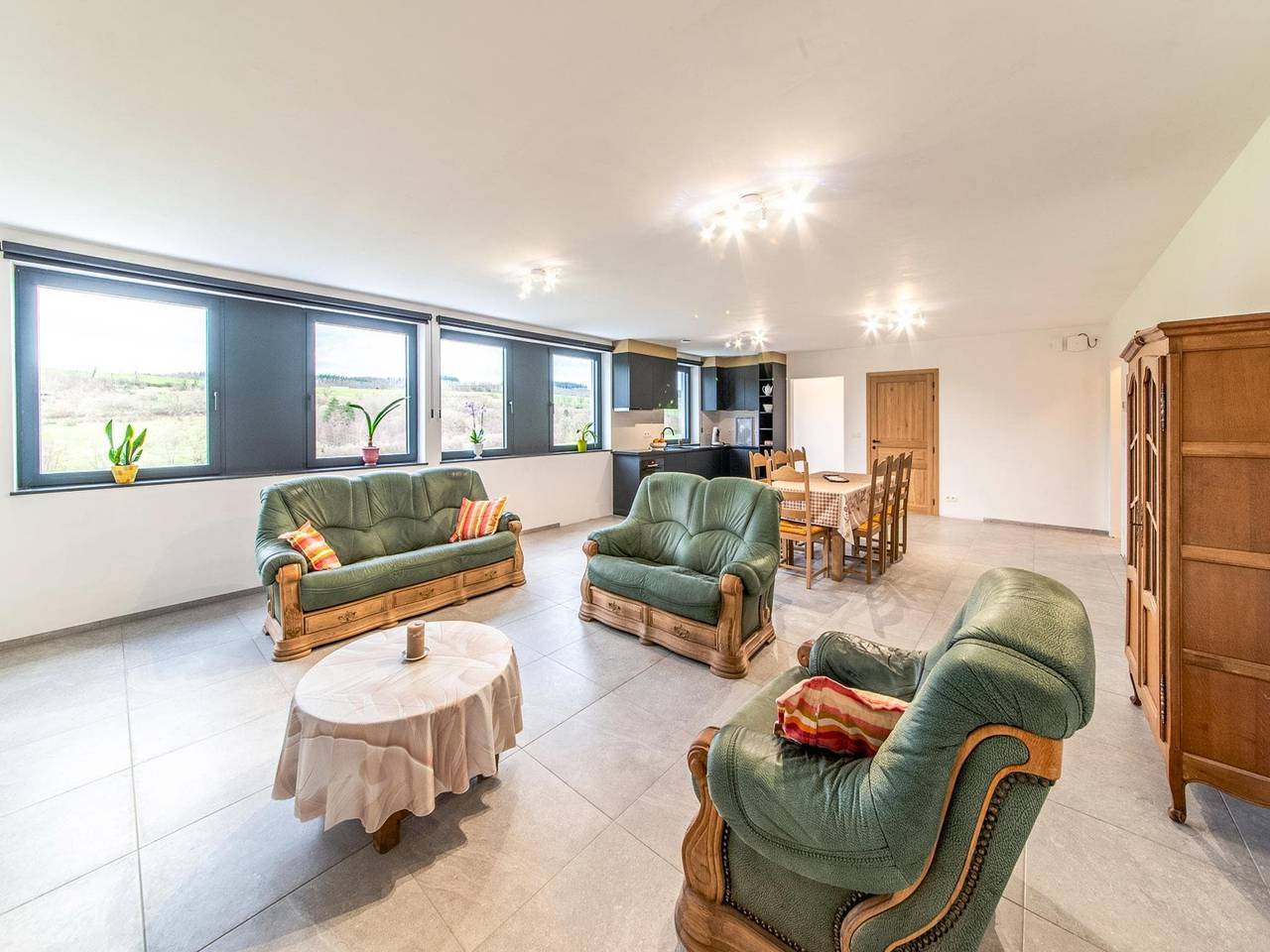Le Vol du Milan – Luxe villa met zwembad in Forrières, Nassogne