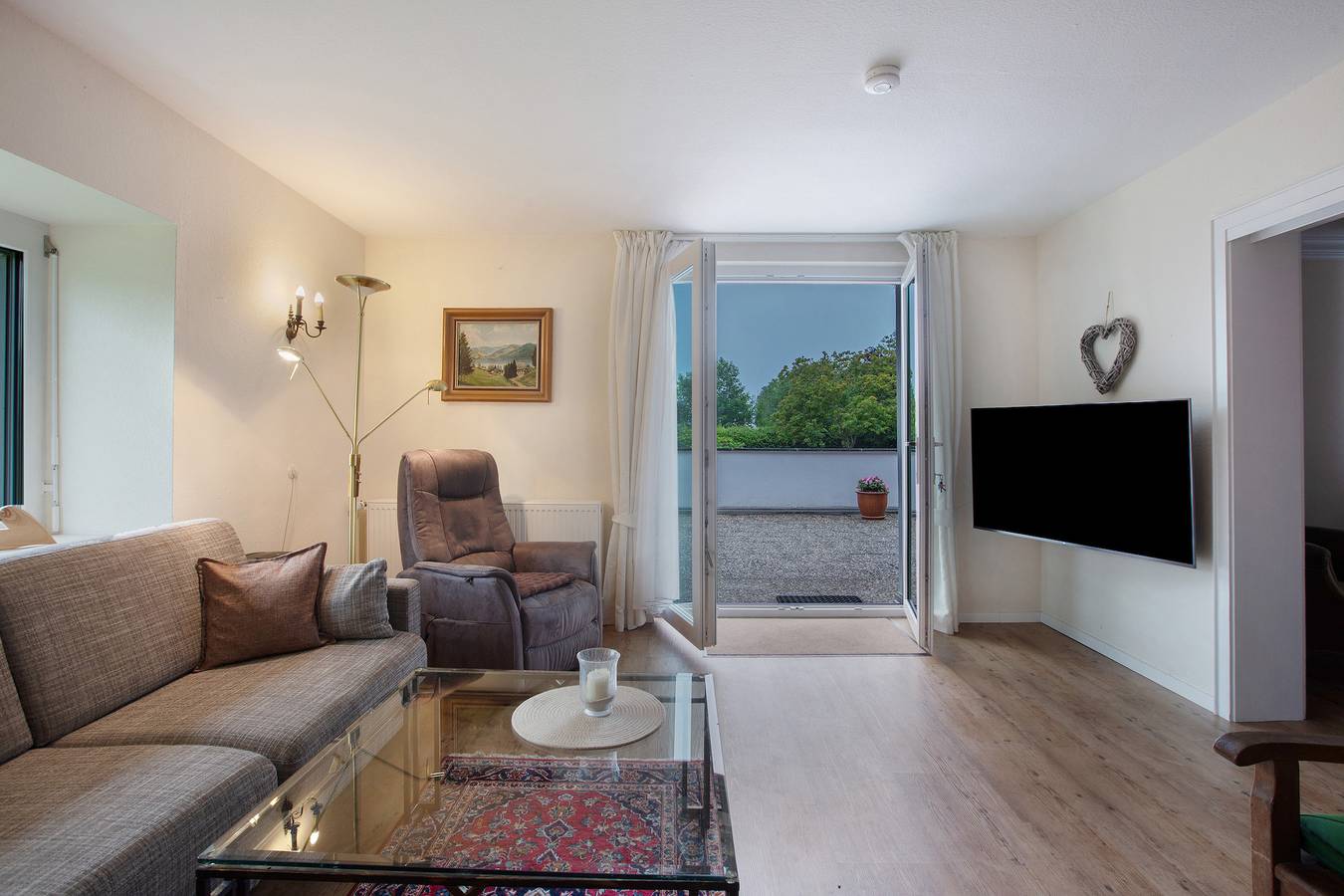 Ganze Wohnung, Ferienwohnung 'Irene' mit Bergblick, privater Terrasse und Wlan in Grafenhausen, Südschwarzwald