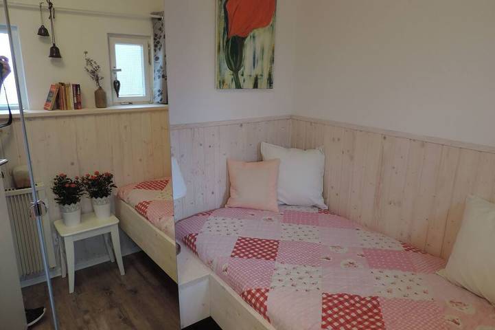 Ferienhaus für 3 Personen, mit Garten in Vöhl - 2