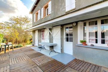 Location de vacances pour 23 personnes, avec jardin et vue, animaux acceptés à Poucharramet