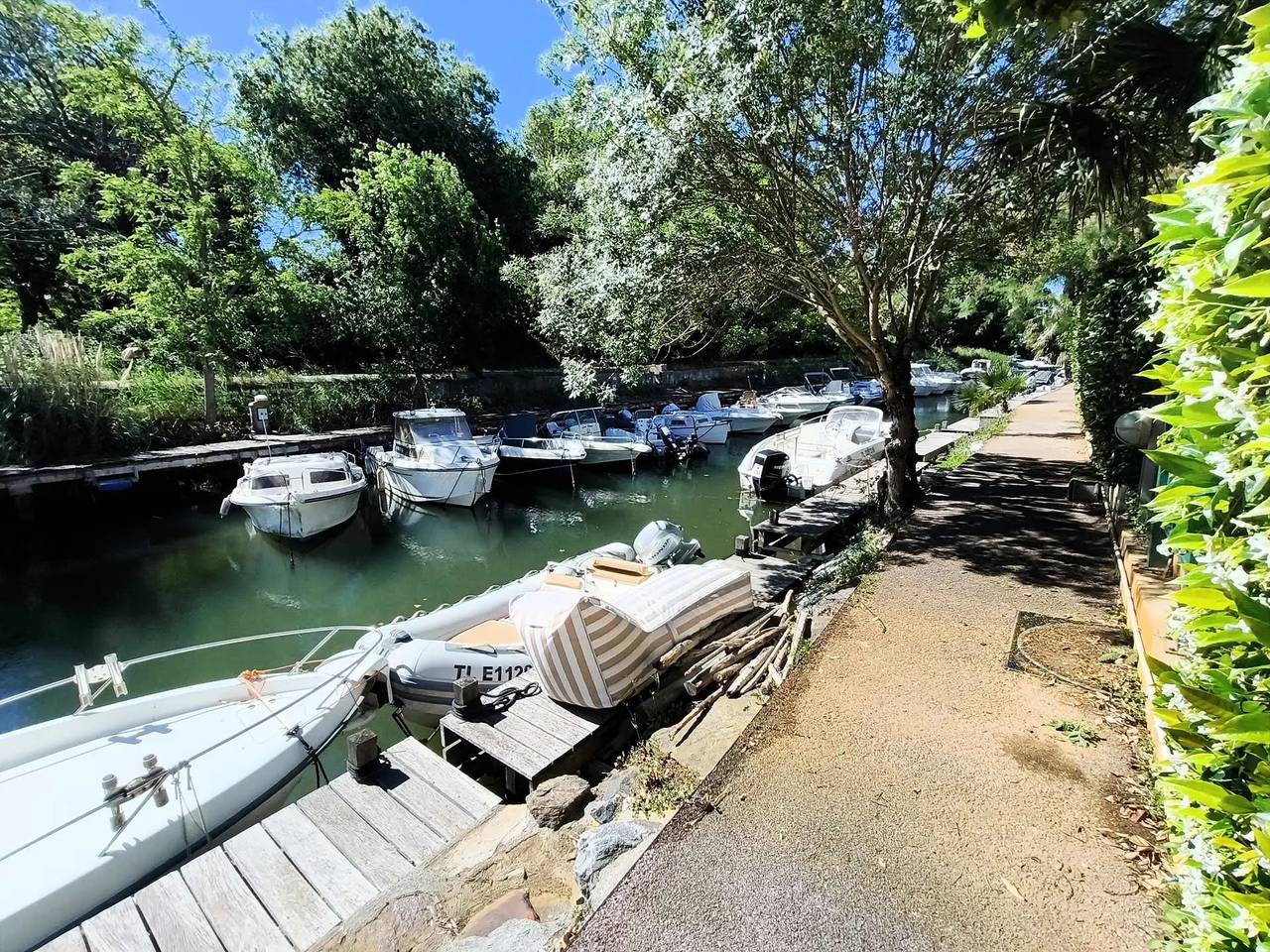 Maison climatisée Les Pieds dans l'Eau à Port-Cogolin in Port Cogolin, Cogolin