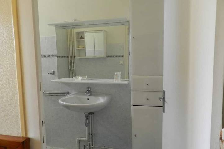 Gîte pour 6 personnes, avec jardin à Saint-Pierre-d'Eyraud - 4