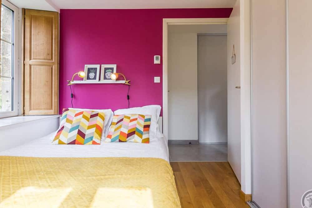 Charmante maison de plain-pied avec jardin privatif et parking à Coutances in Nicorps, Région de Coutances