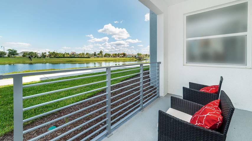 Chalet para 7 personas, con balcón/terraza además de piscina para niños y piscina, Familias con niños - 1