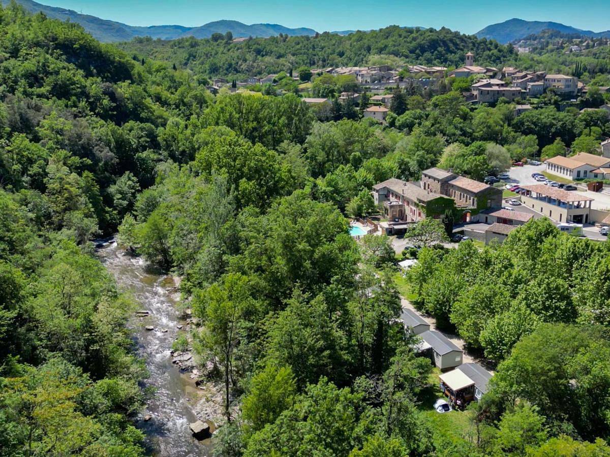 Le Moulin D'onclaire Camping et chambres d'hôtes in Coux, Parc naturel régional des Monts d'Ardèche