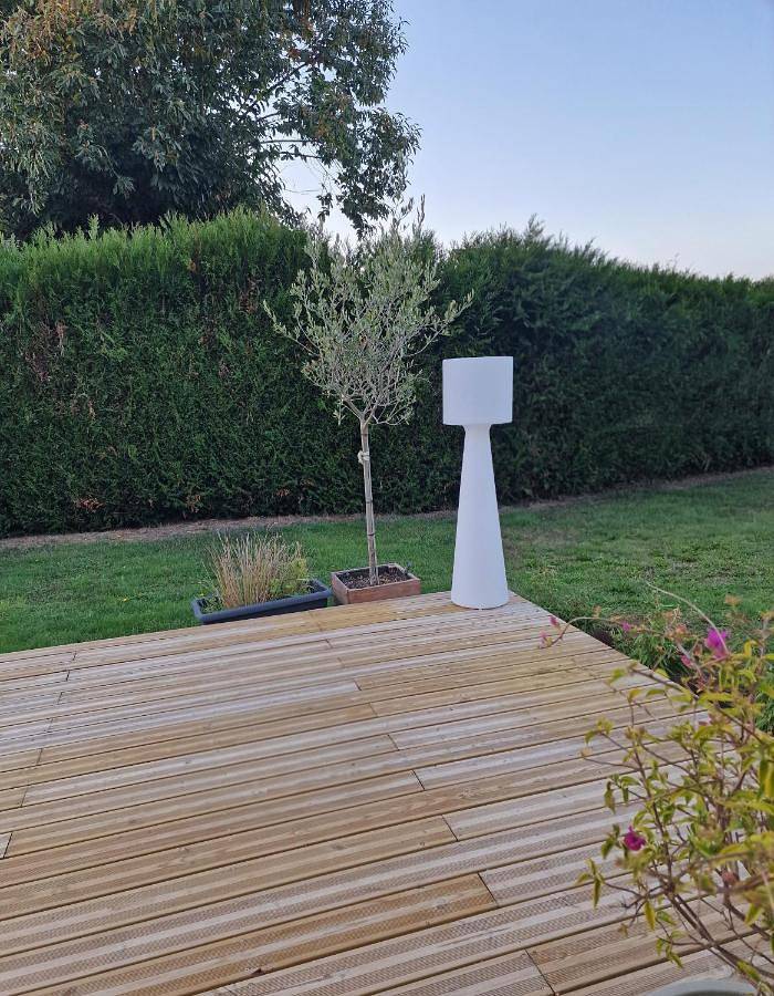 Location de vacances pour 11 personnes, avec jardin ainsi que sauna et jacuzzi à Savigné-l'Évêque - 2