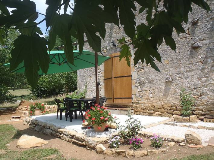 Gîte pour 4 personnes, avec terrasse et jardin dans le Lot - 4