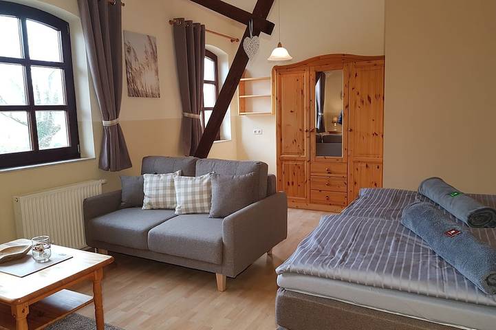 Ferienwohnung für 5 Personen, mit Terrasse und Garten in Steffenshagen