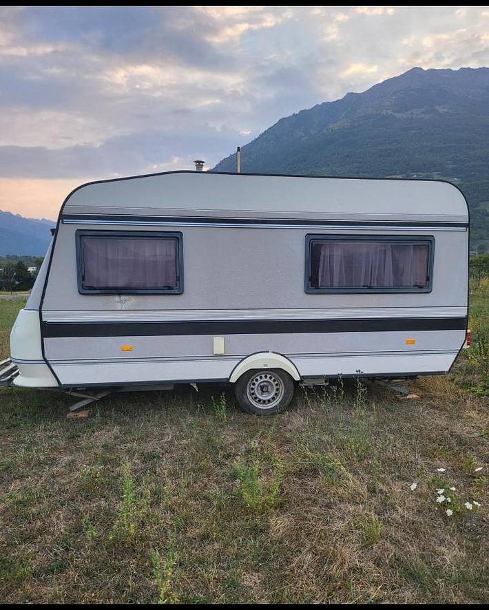 Camping für 3 Personen, mit Ausblick und Garten sowie Seeblick, mit Haustier in Montenegro