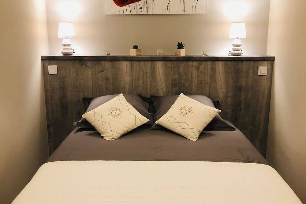 Ganze Wohnung, Furnished all-inclusive apartment in the center of town in Cavaillon, Regionaler Naturpark Luberon