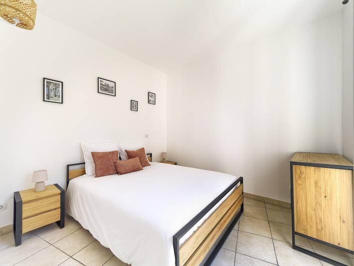 Gîte pour 3 personnes, avec terrasse à Juan-les-Pins - 3