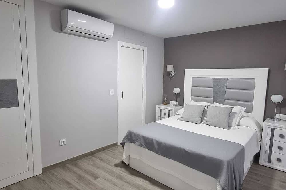 Entire apartment, Virrey del Pino, brand new apartment in Baena in Baena, Córdoba Province