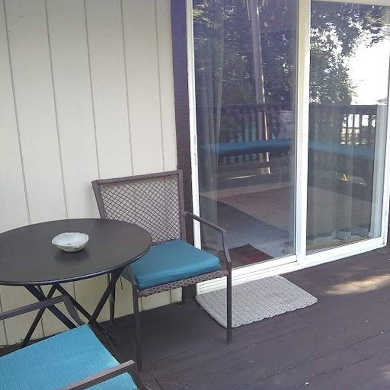 Großes modernes Haus, 2300 Quadratmeter, großes Zimmer, 100 'Strand, Feuerstelle, Whirlpool, Dock in California North Coast