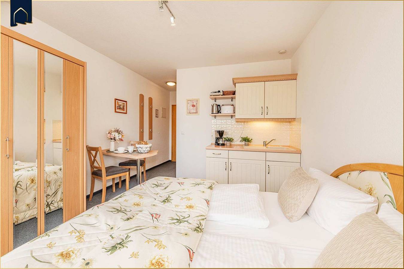 Ganze Wohnung, Charmante Ferienwohnung für zwei mit Sauna & Ruheraum in Loddin, Bernsteinbäder