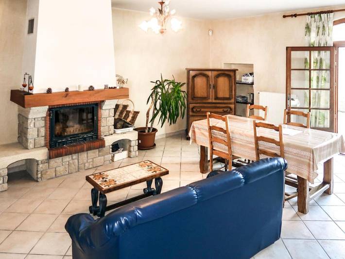 Location de vacances pour 5 personnes, avec terrasse à Grillon - 2