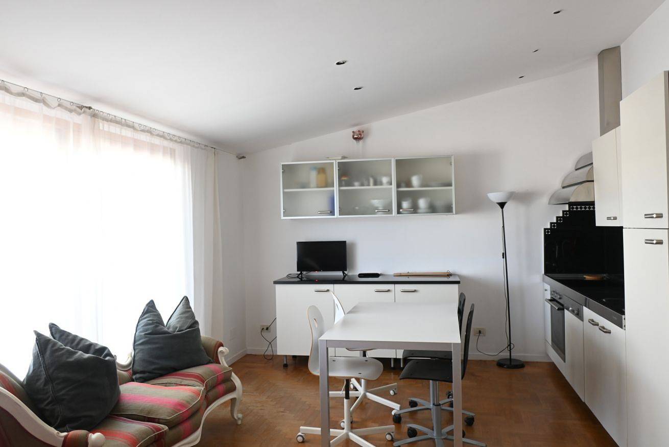 Apartamento entero, Casa Del Sole Sx - Numana, wonderful two-room apartment in the square in Numana, Riviera del Conero