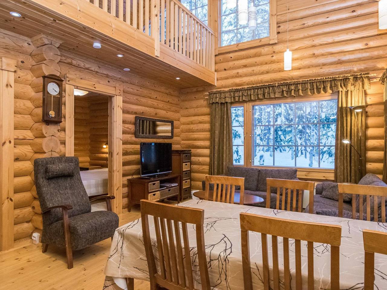 Hiisi mökki in Ukkohalla, Kainuu