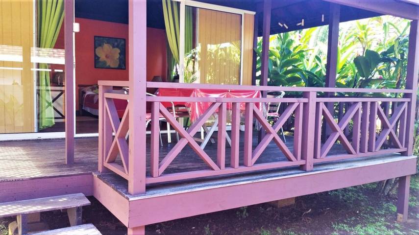 Gîte pour 3 personnes, avec piscine et jardin dans Tahiti - 3