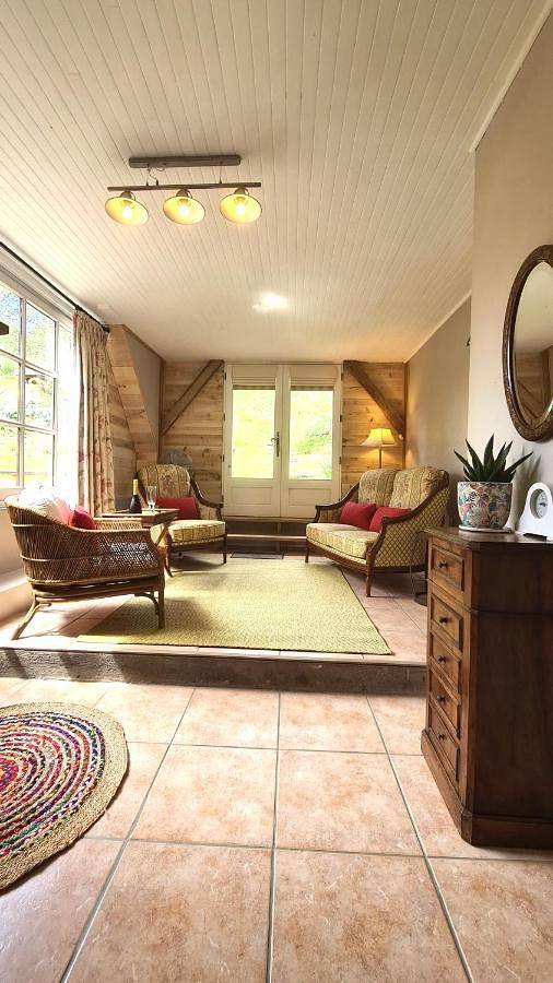 Location de vacances pour 4 personnes, avec jardin ainsi que piscine et vue à Montferrand-du-Périgord - 3