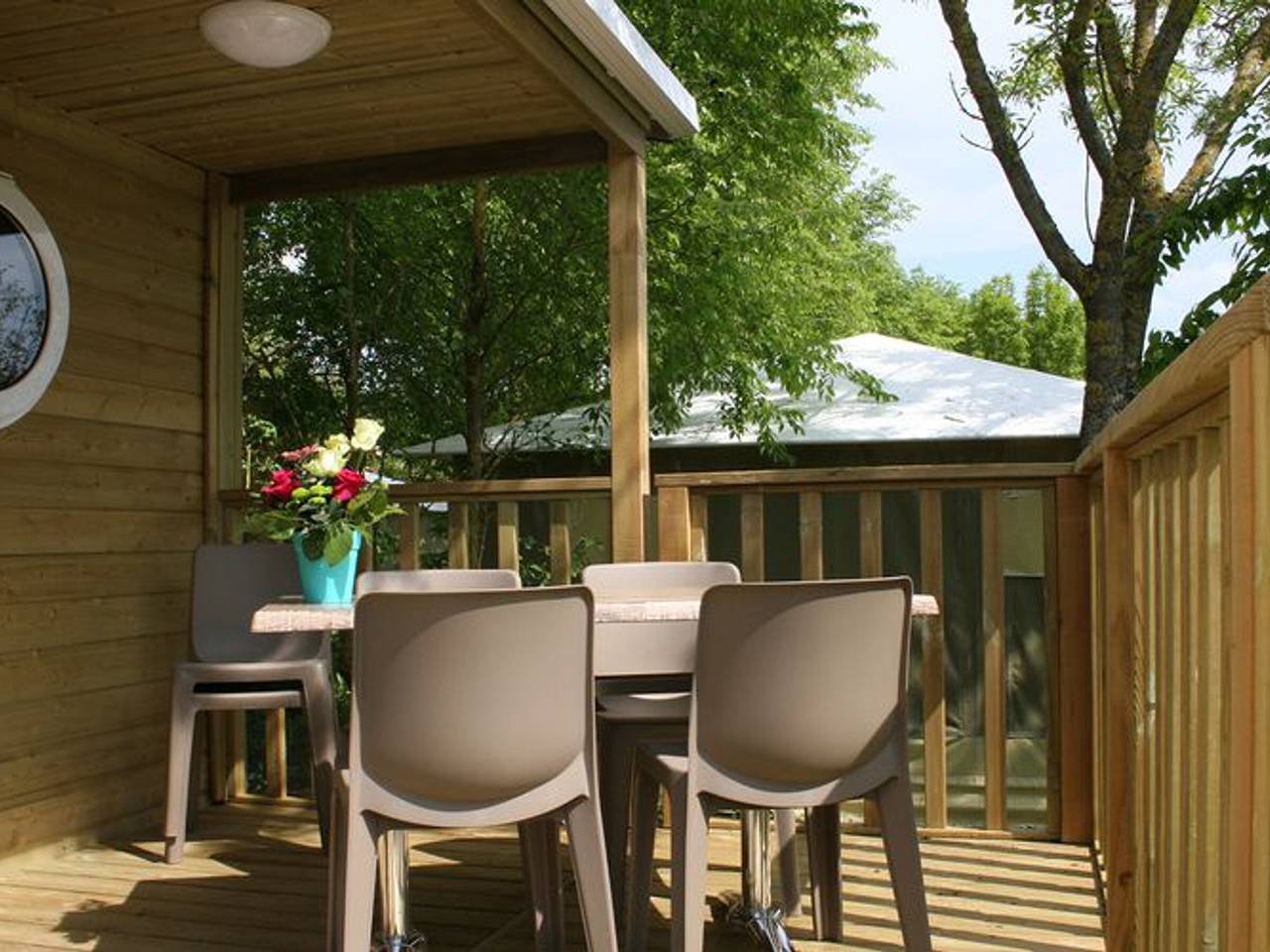 Mobil-home 6 pers avec terrasse à Chaillé-les-Marais in Chaillé-les-Marais, Fontenay-le-Comte