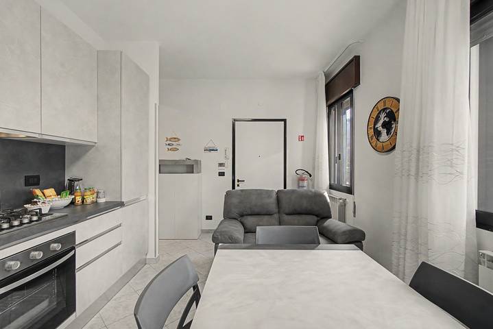 Hel lägenhet, Apartment 'Casa Martina' with Private Terrace, Shared Garden and Air Conditioning in Chioggia, Laguna di Venezia