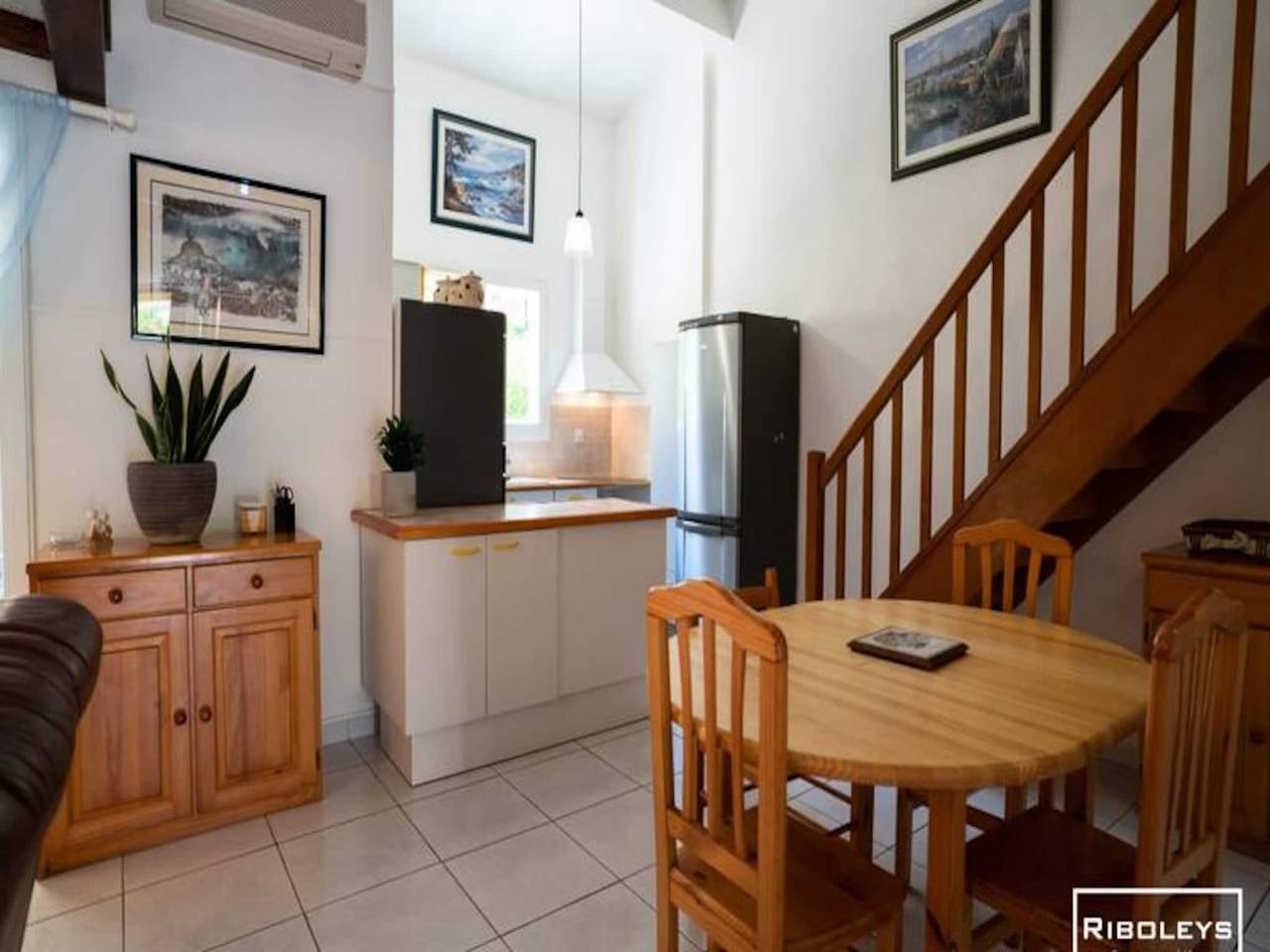 Appartement entier, Maisons & Villas pour 8 Personnes in Vias Plage, Vias