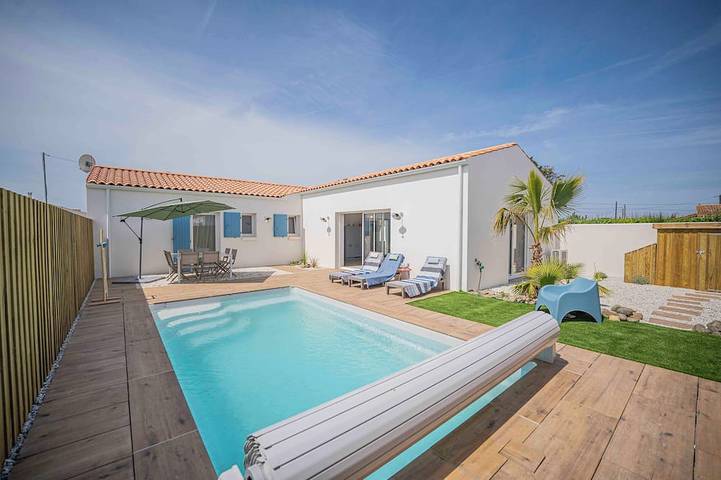 Location de vacances pour 6 personnes, avec terrasse dans Phare de Chassiron