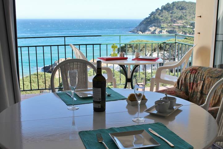 Gîte pour 2 personnes, avec terrasse dans San Juan De Palamos - 3