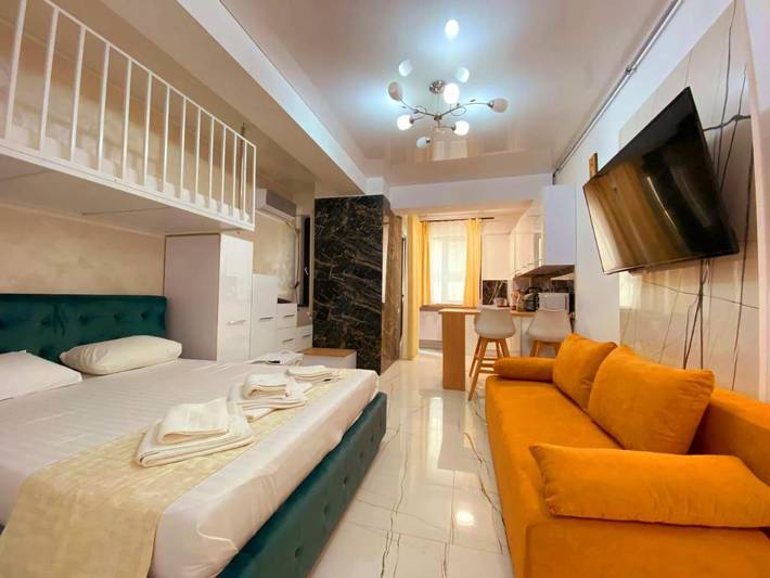 Ferienwohnung für 4 Personen, mit Pool und Ausblick sowie Balkon - 1