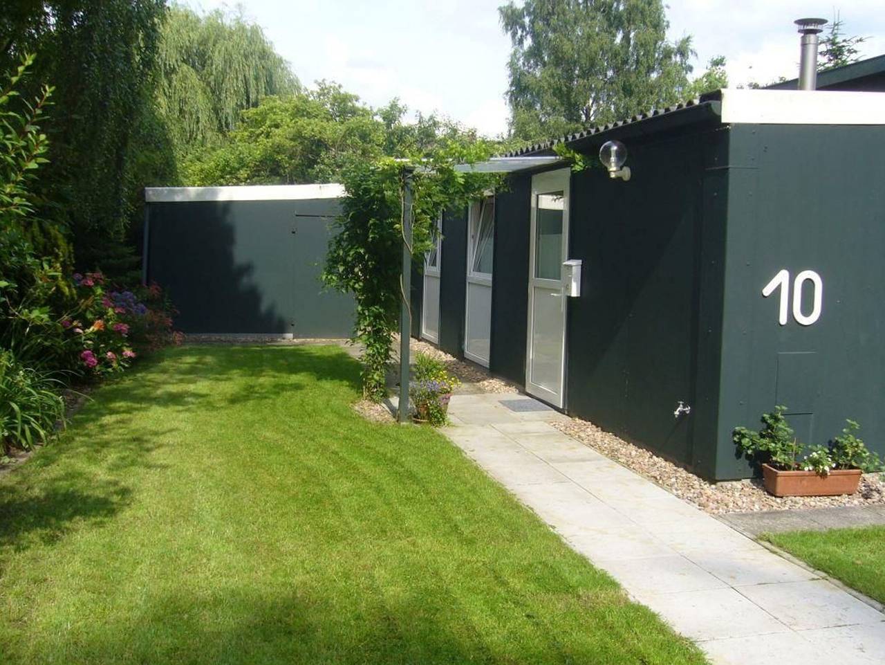 Ferienhaus Tita - Appartement/Fewo, Dusche, Wc, 2 Schlafräume in Aurich, Landkreis Aurich