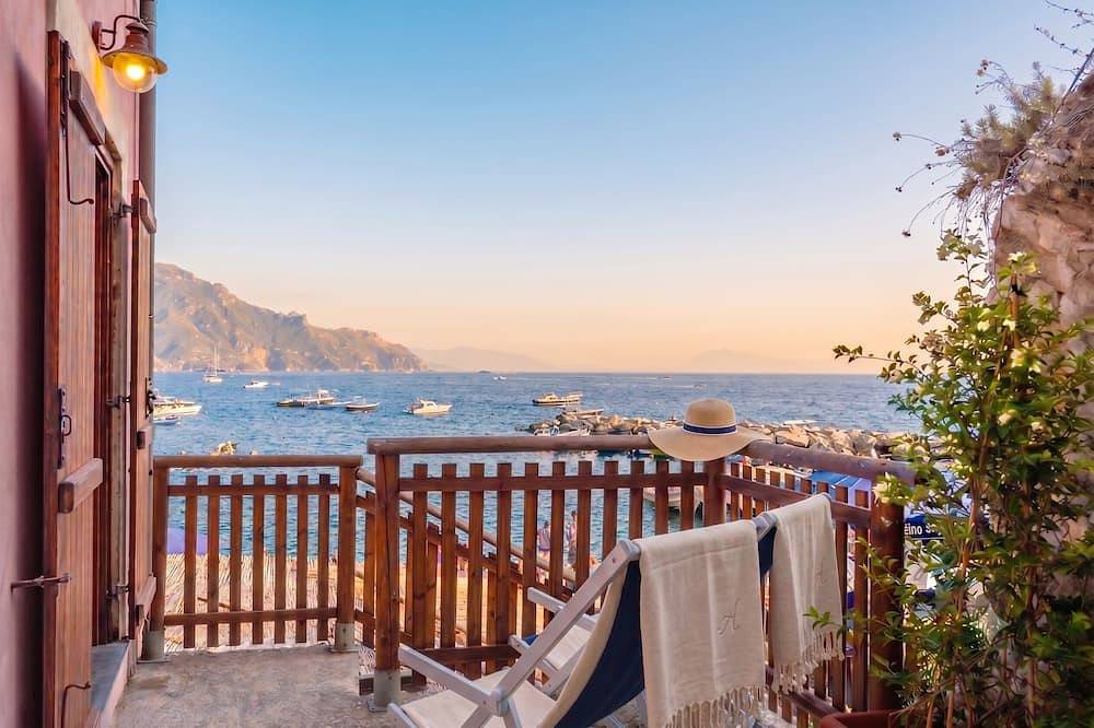 Entire apartment, Casa della Marina · Historic beachfront tonnara with direct sea access in Conca dei Marini, Sorrento Coast