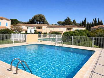 Appartement De Vacances pour 4 Personnes dans La Londe-les-Maures, Région de Toulon, Photo 2
