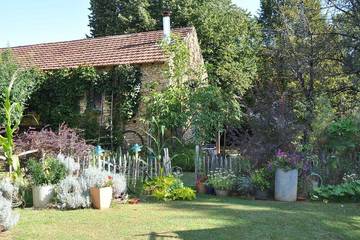 Gîte pour 4 personnes, avec terrasse et jardin à Trémolat
