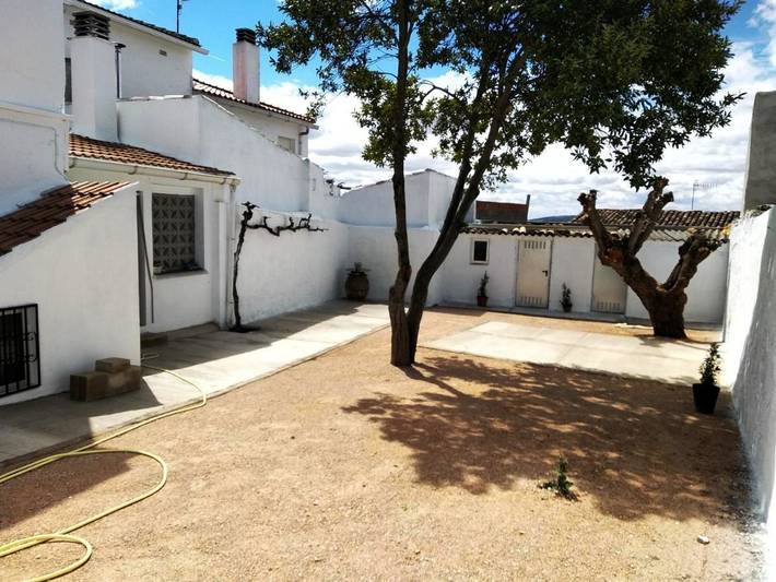 Casa rural para 15 personas, con Terraza además de Jardín y Vistas en El Hito - 2